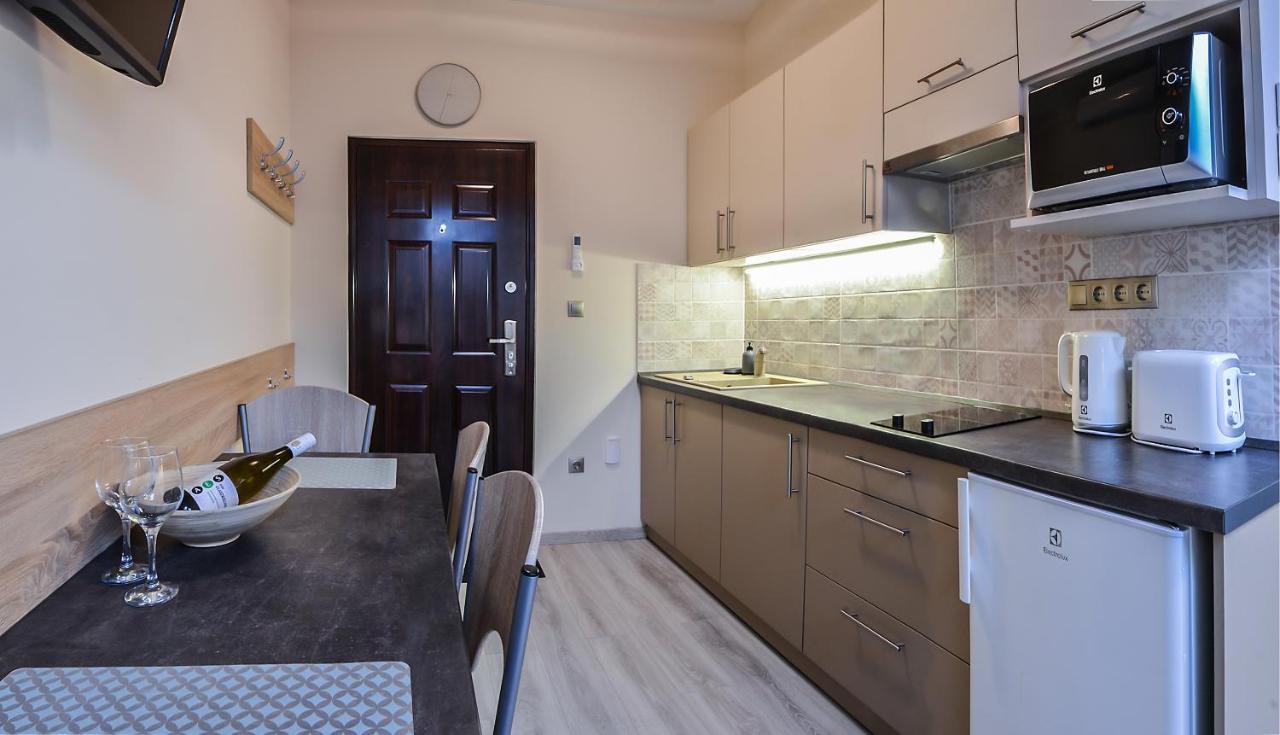 For You Apartmanok Эгер Экстерьер фото